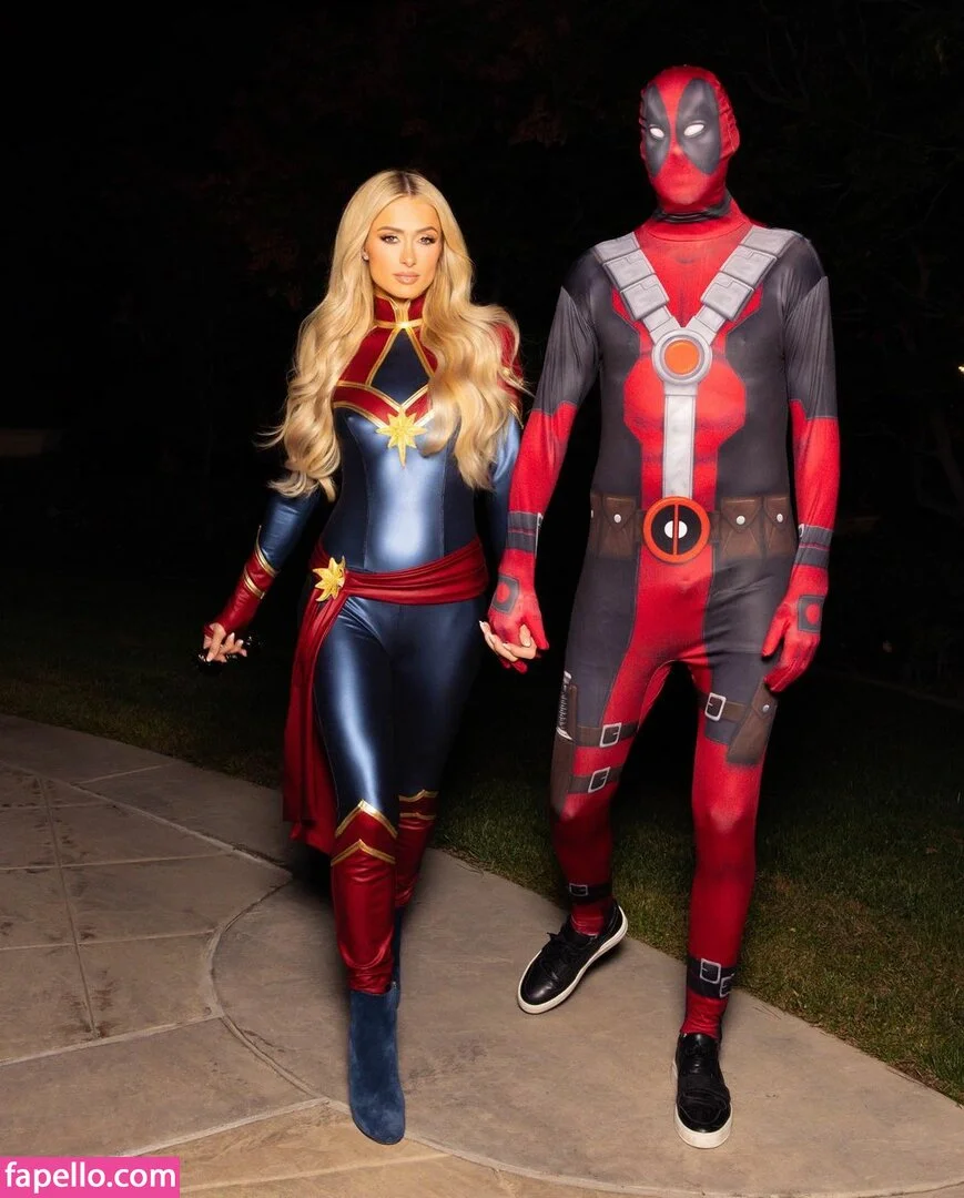 Paris Hilton / parishilton Onlyfans Photo Gallery 