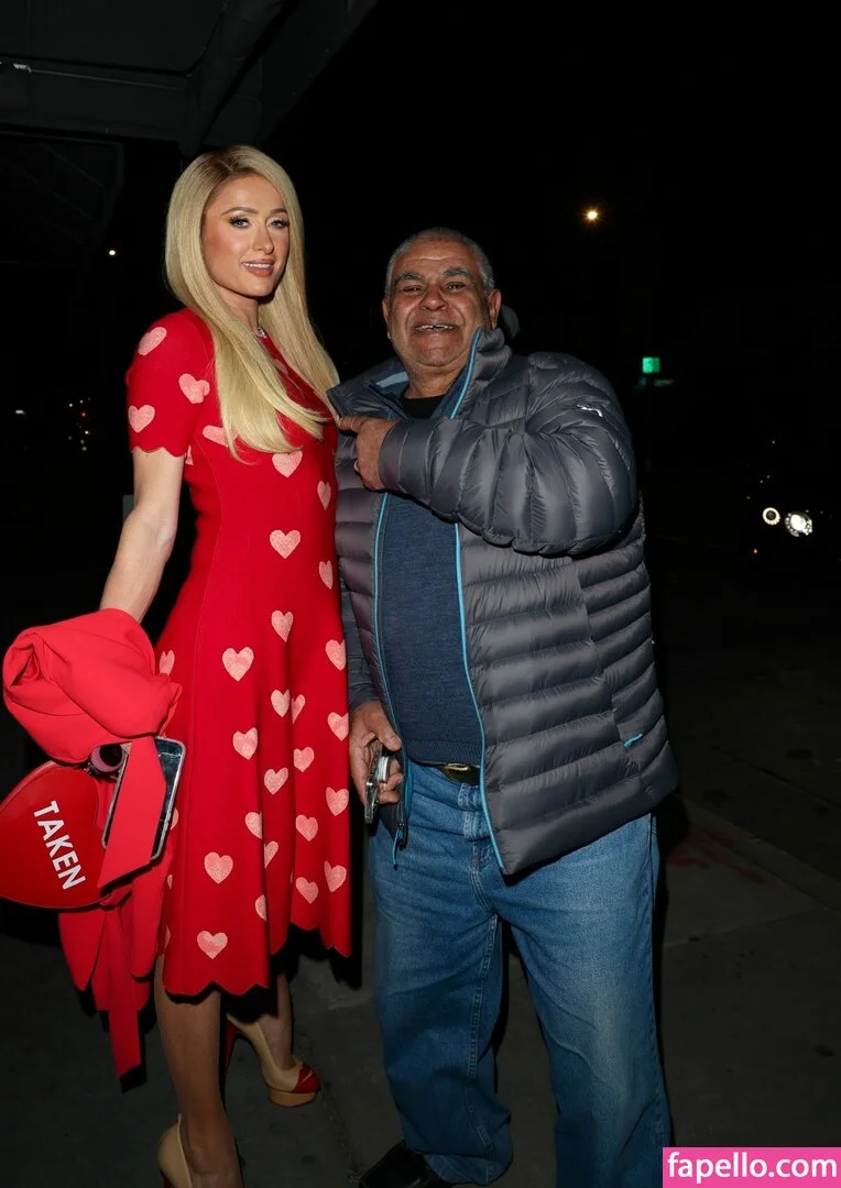 Paris Hilton / parishilton Onlyfans Photo Gallery 