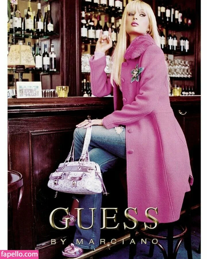 Paris Hilton / parishilton Onlyfans Photo Gallery 