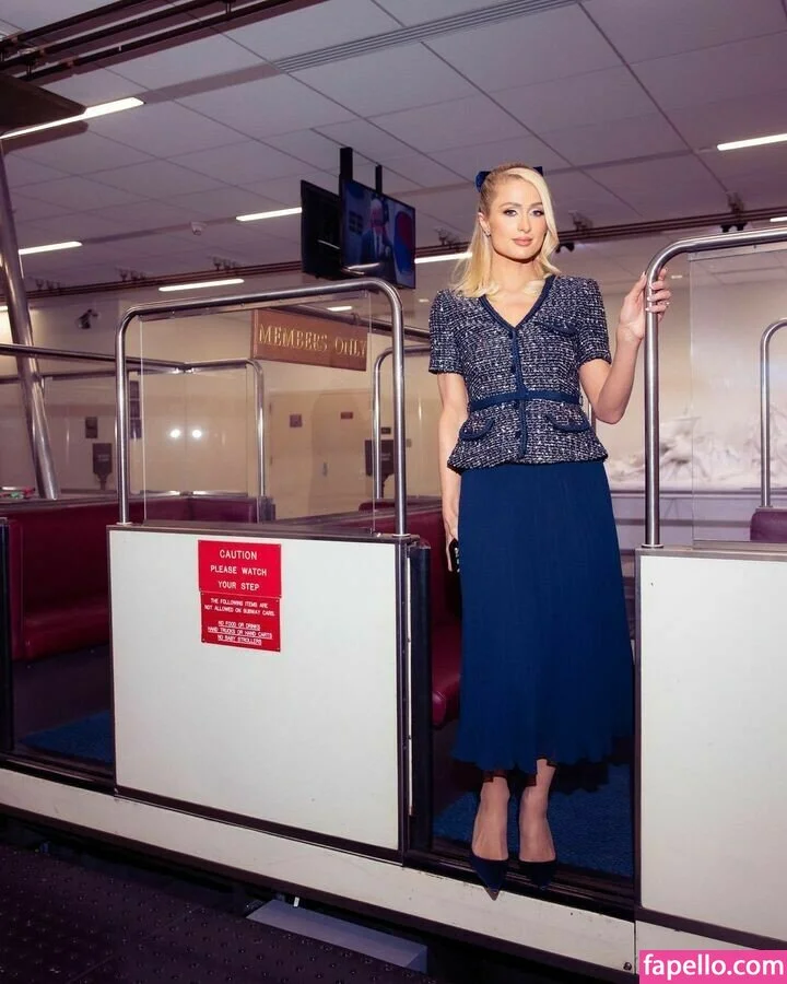 Paris Hilton / parishilton Onlyfans Photo Gallery 