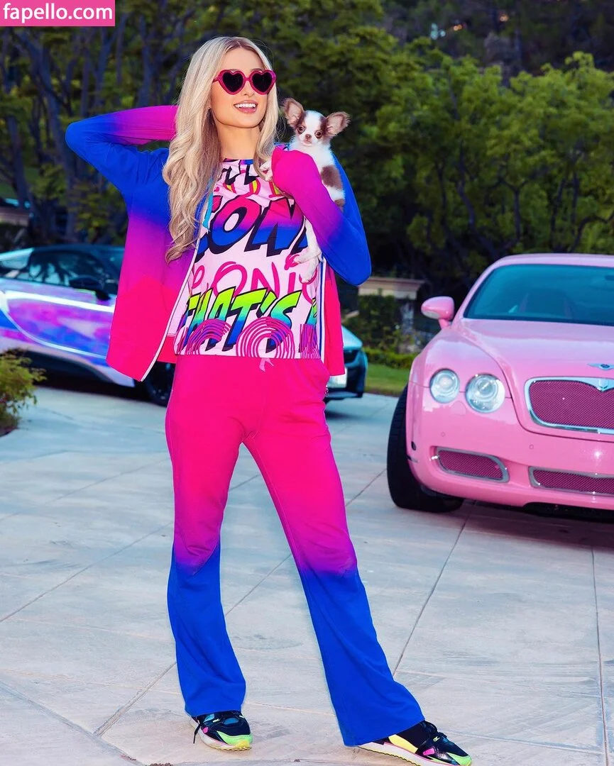 Paris Hilton / parishilton Onlyfans Photo Gallery 