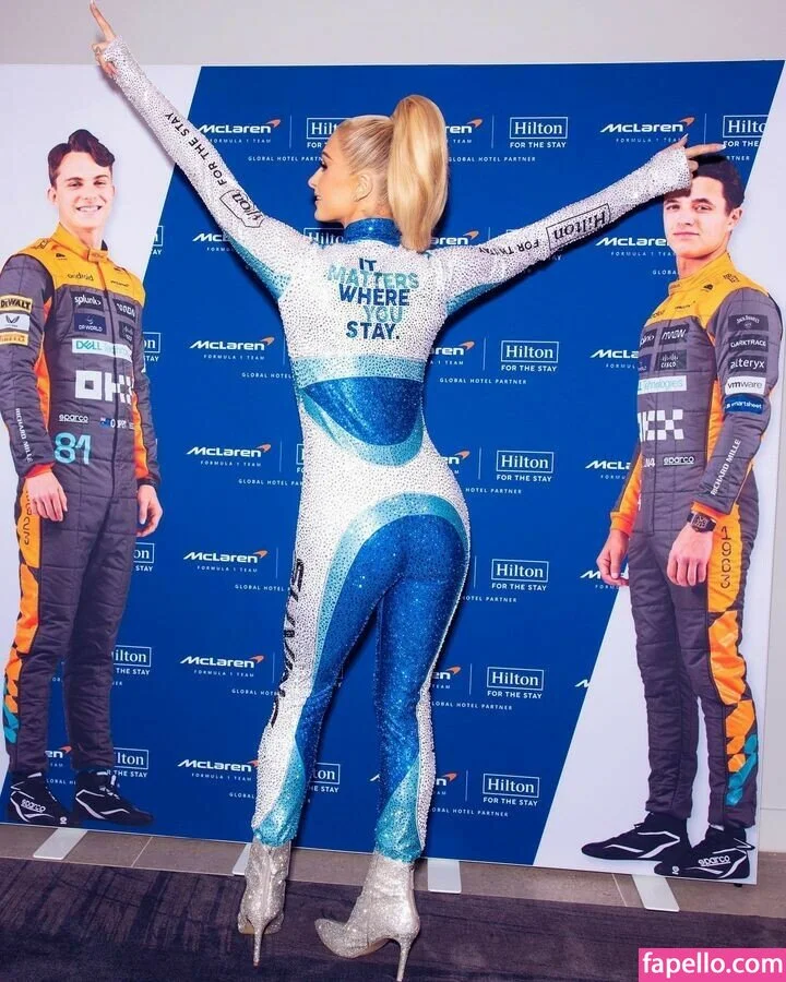 Paris Hilton / parishilton Onlyfans Photo Gallery 