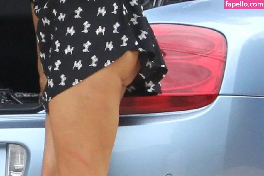 Paris Hilton / parishilton Onlyfans Photo Gallery 