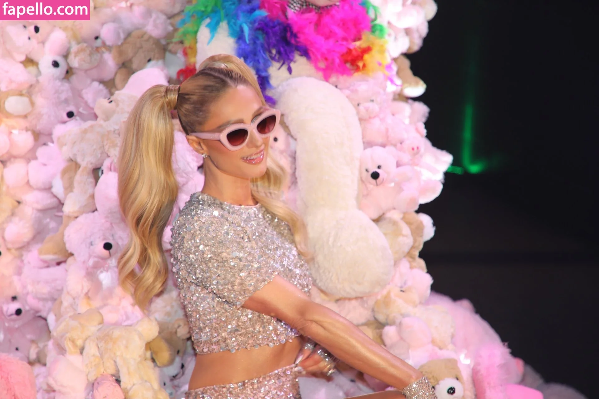 Paris Hilton / parishilton Onlyfans Photo Gallery 