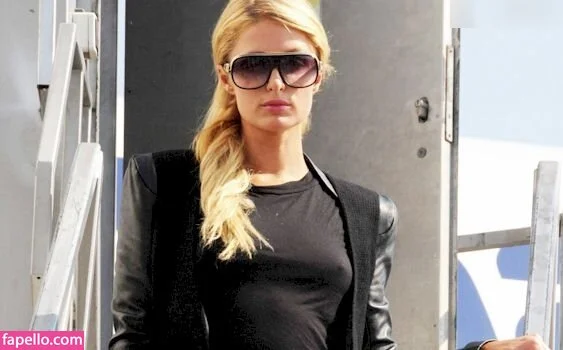 Paris Hilton / parishilton Onlyfans Photo Gallery 