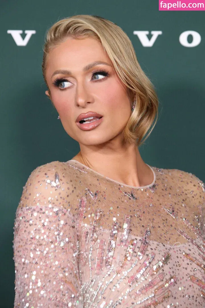 Paris Hilton / parishilton Onlyfans Photo Gallery 