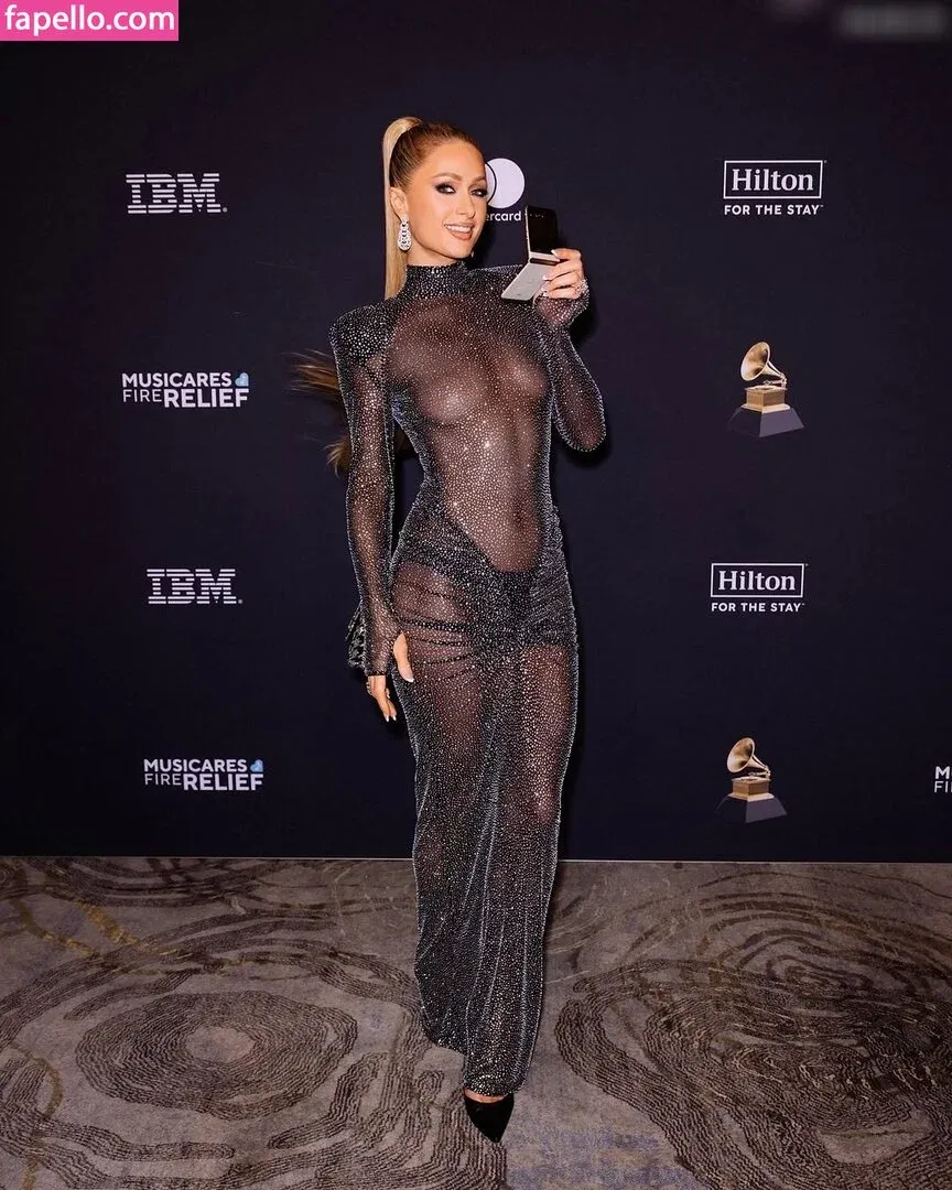 Paris Hilton / parishilton Onlyfans Photo Gallery 