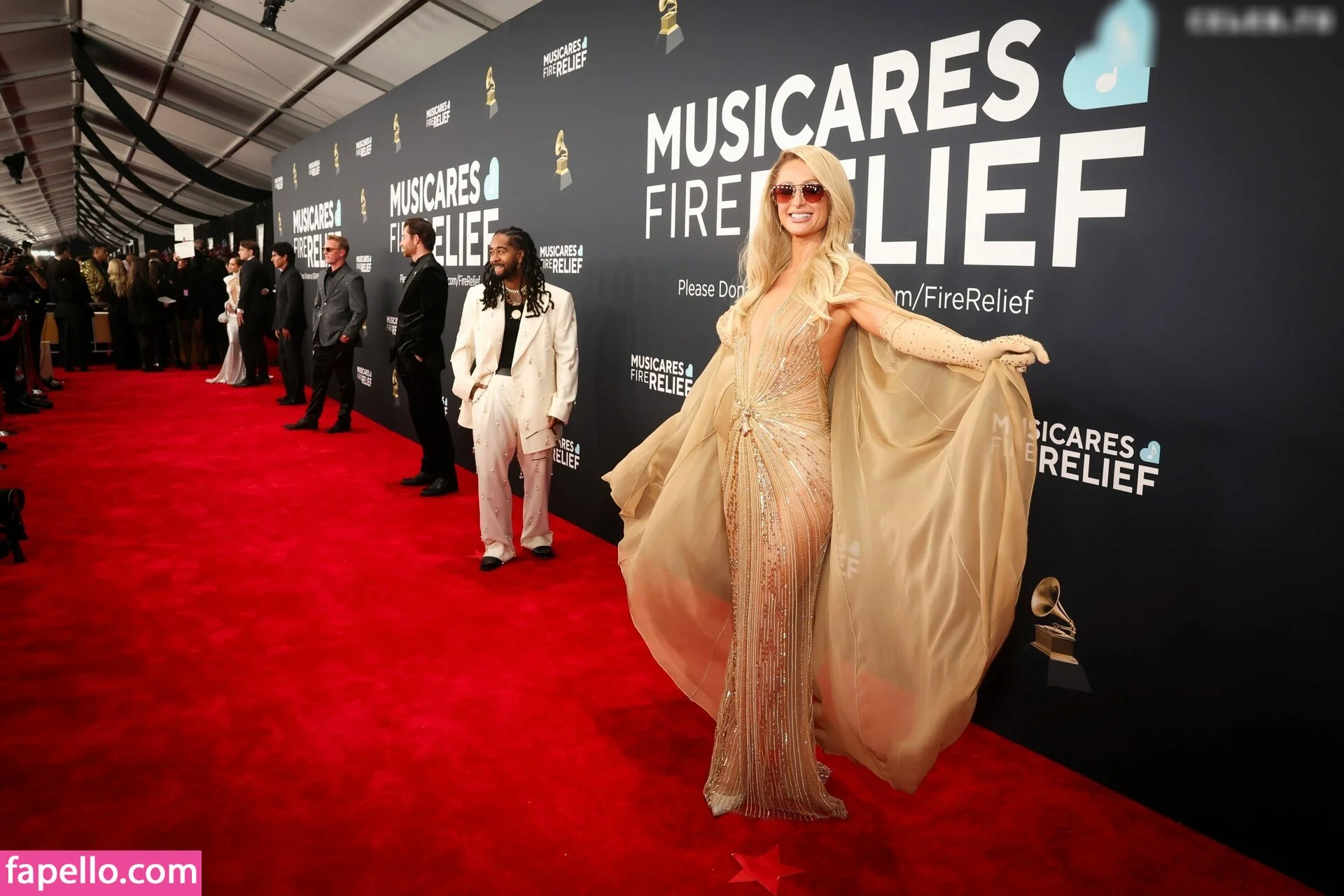 Paris Hilton / parishilton Onlyfans Photo Gallery 