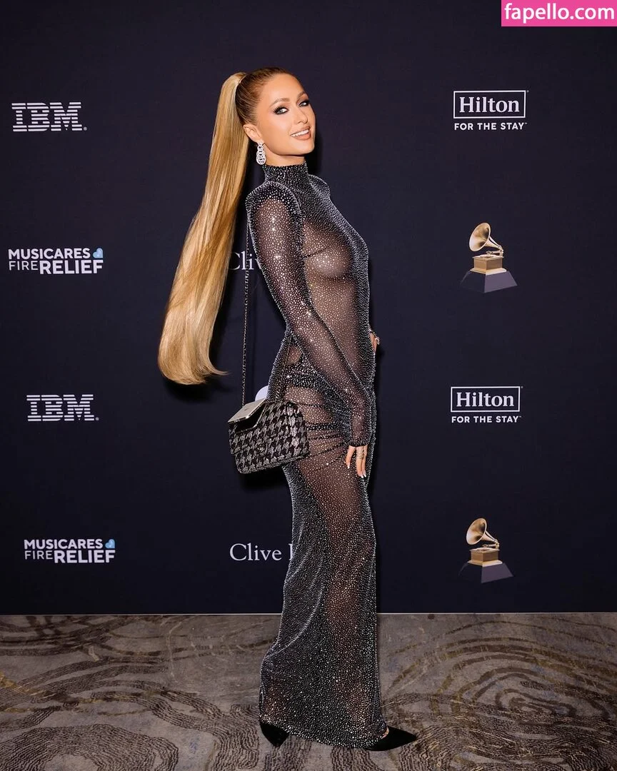 Paris Hilton / parishilton Onlyfans Photo Gallery 