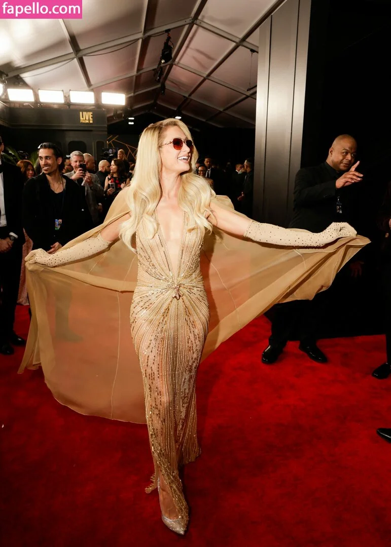 Paris Hilton / parishilton Onlyfans Photo Gallery 