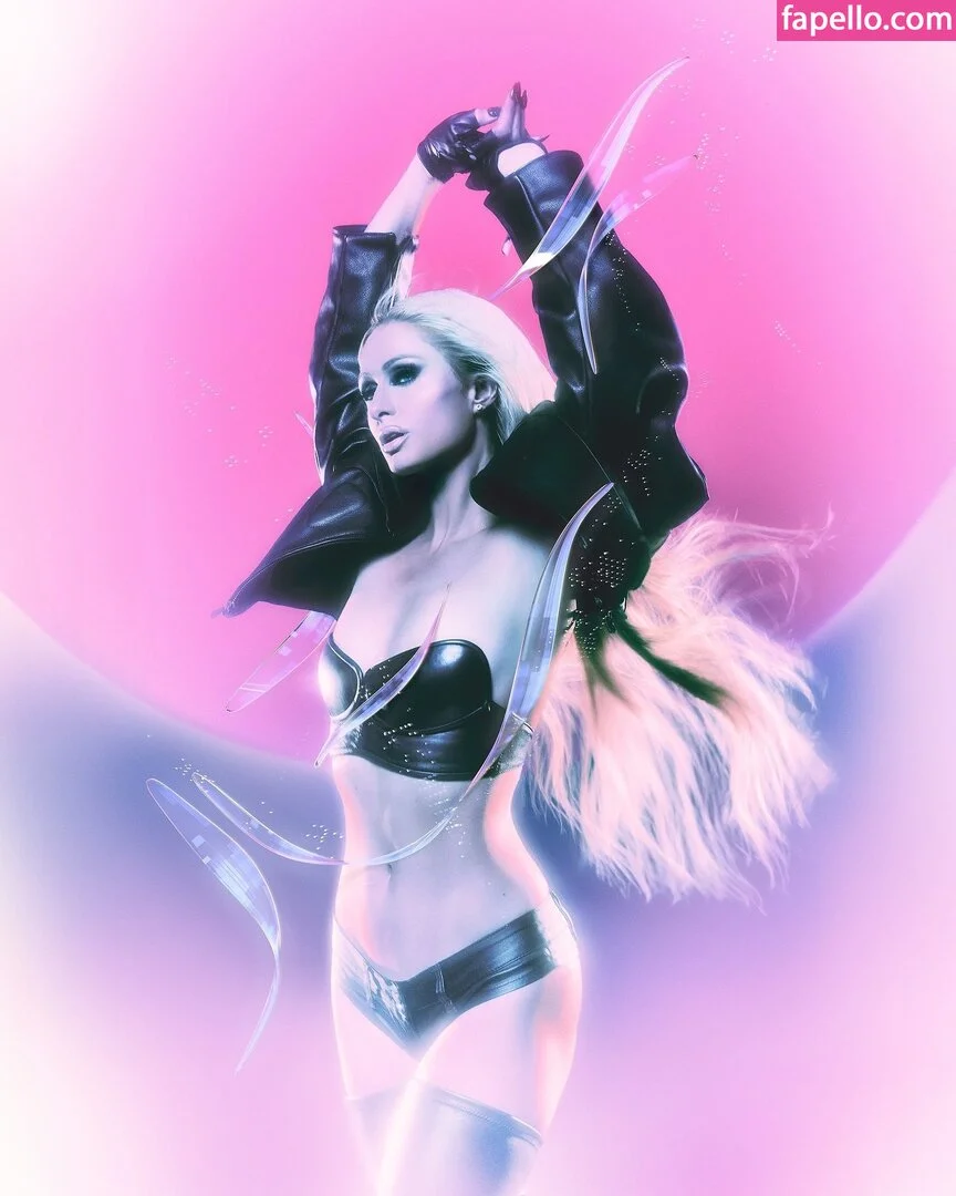 Paris Hilton / parishilton Onlyfans Photo Gallery 