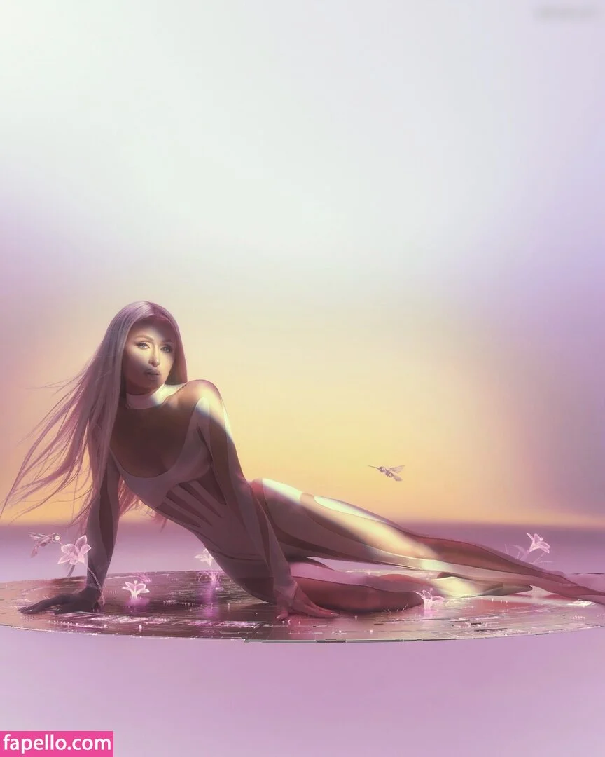 Paris Hilton / parishilton Onlyfans Photo Gallery 