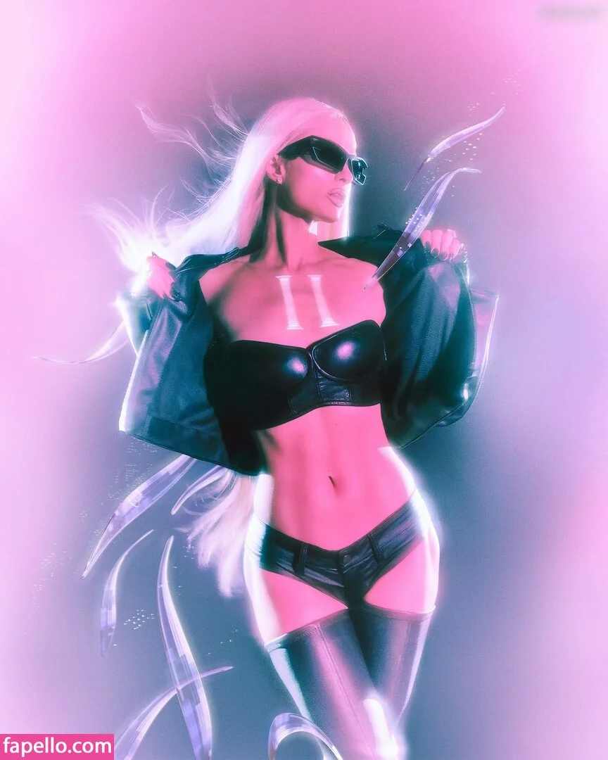 Paris Hilton / parishilton Onlyfans Photo Gallery 