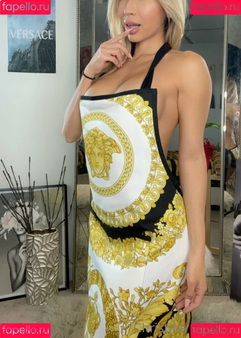 Christina Wonder / ficialrealjunglegirl / wonderwoman12 / wonderwomanddd / wonderwomanx69 Onlyfans Photo Gallery 
