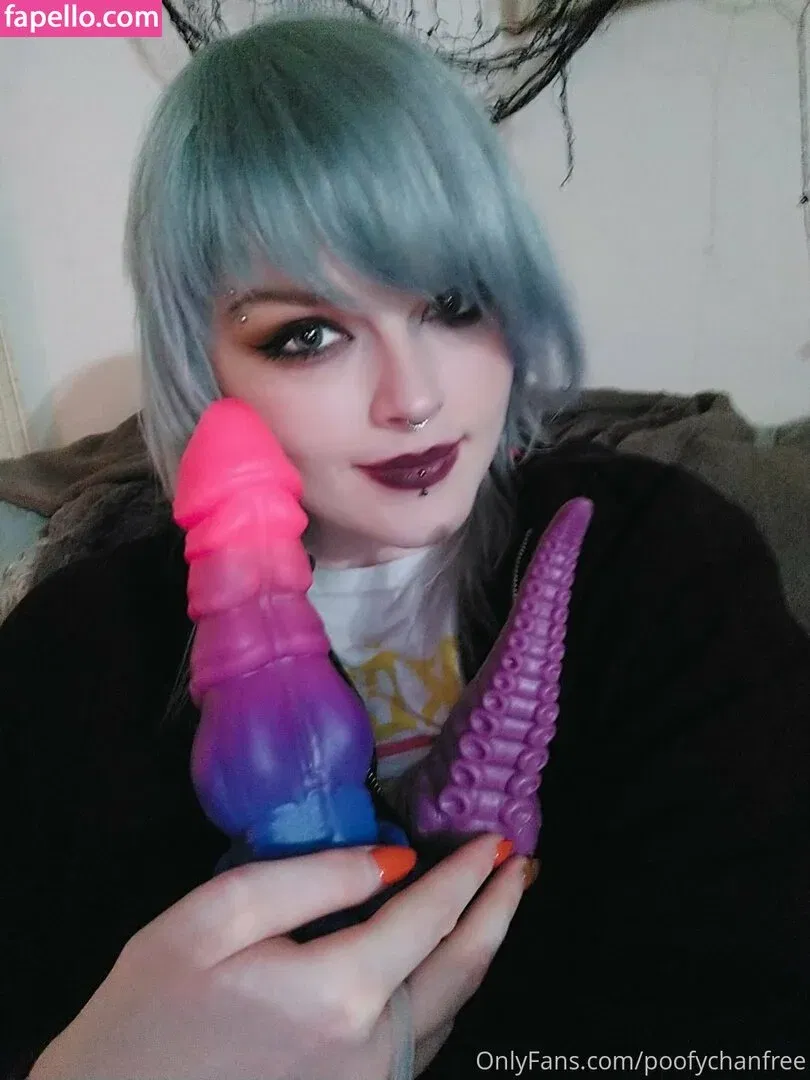 patfreeman_ / poofychanfree Onlyfans Photo Gallery 