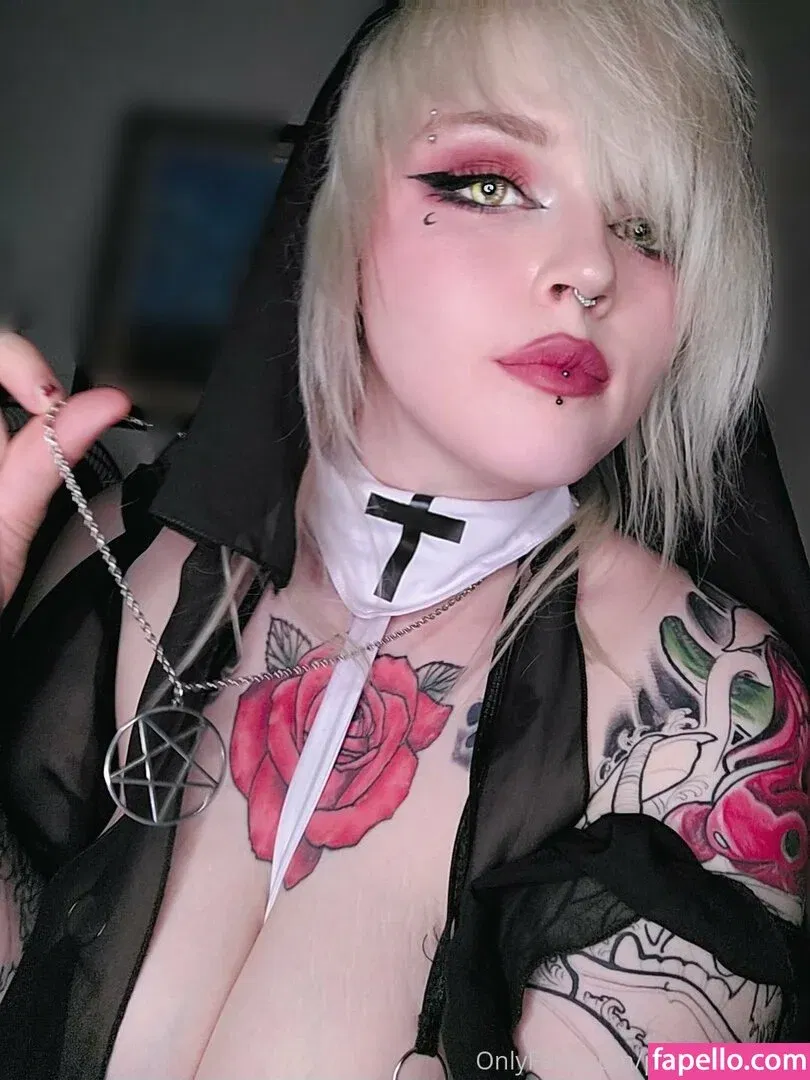 patfreeman_ / poofychanfree Onlyfans Photo Gallery 