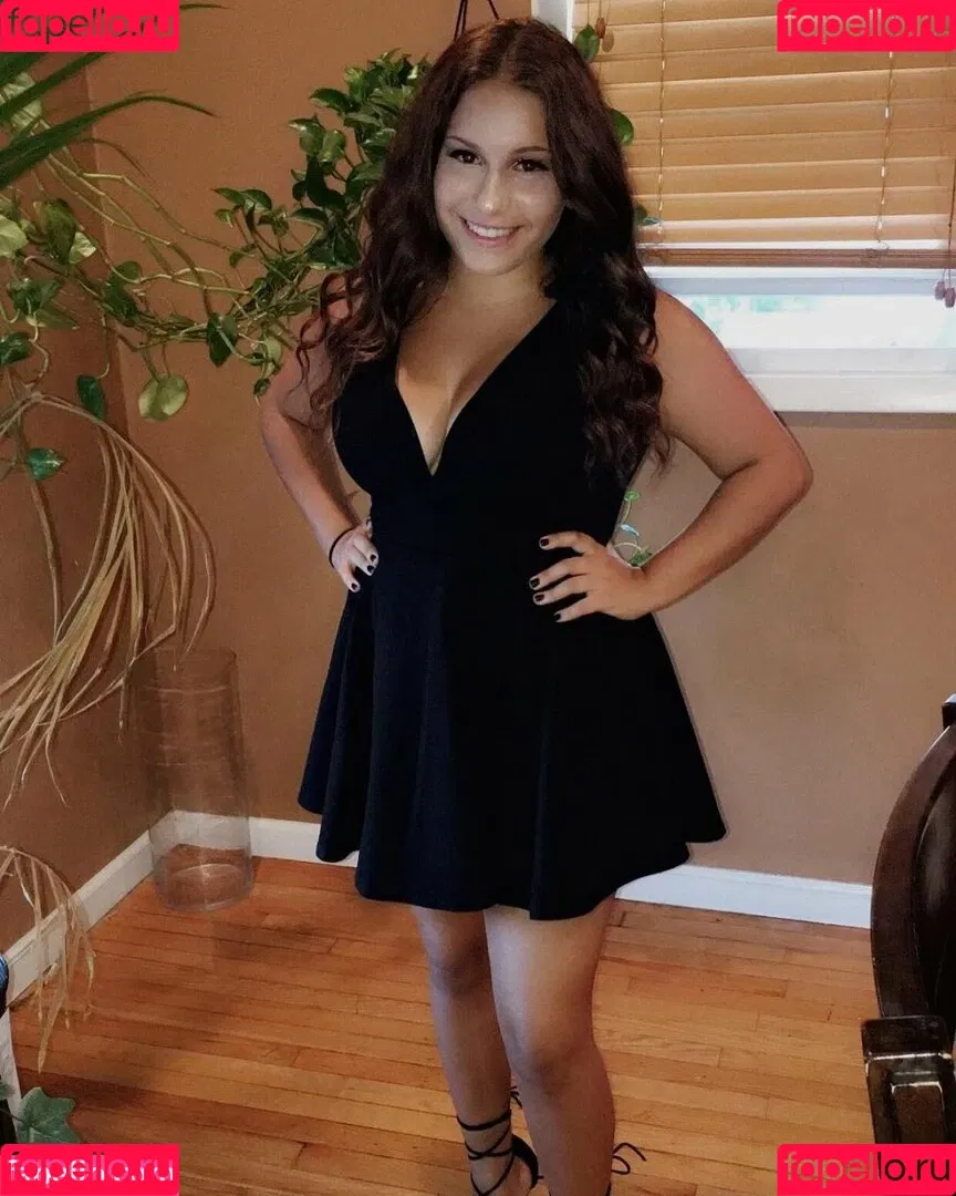 Jenna T / jenna_starr / jetjo2796 Onlyfans Photo Gallery 