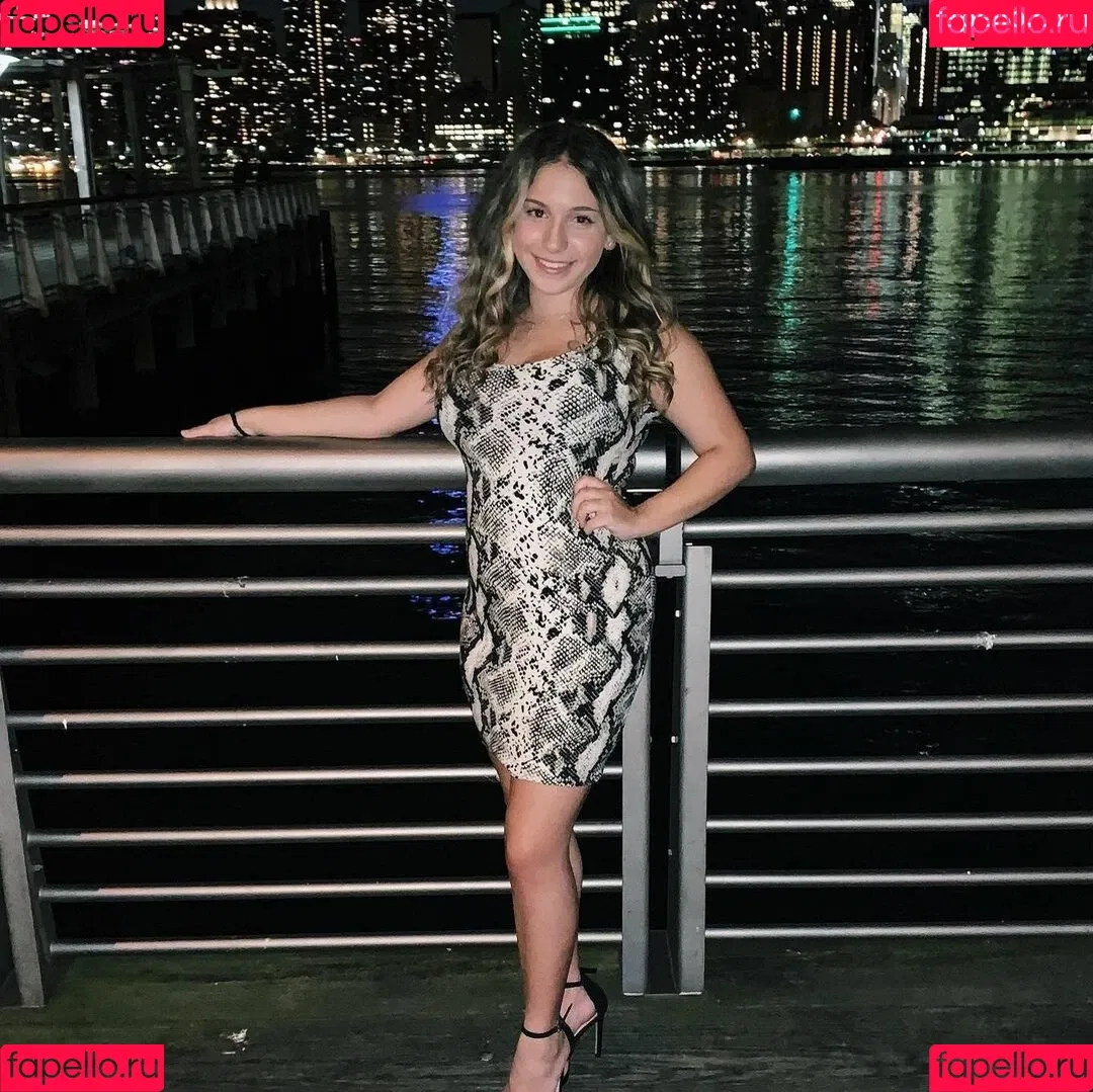 Jenna T / jenna_starr / jetjo2796 Onlyfans Photo Gallery 