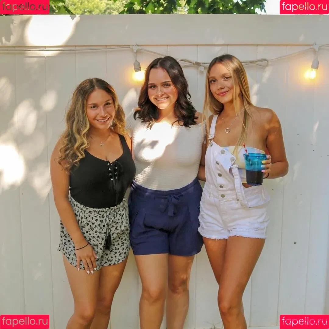 Jenna T / jenna_starr / jetjo2796 Onlyfans Photo Gallery 