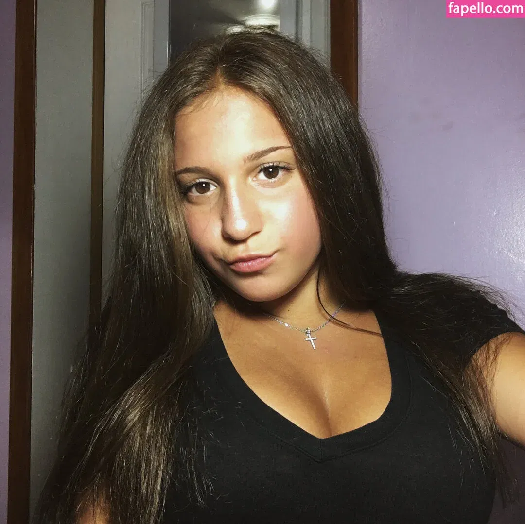 Jenna T / jenna_starr / jetjo2796 Onlyfans Photo Gallery 