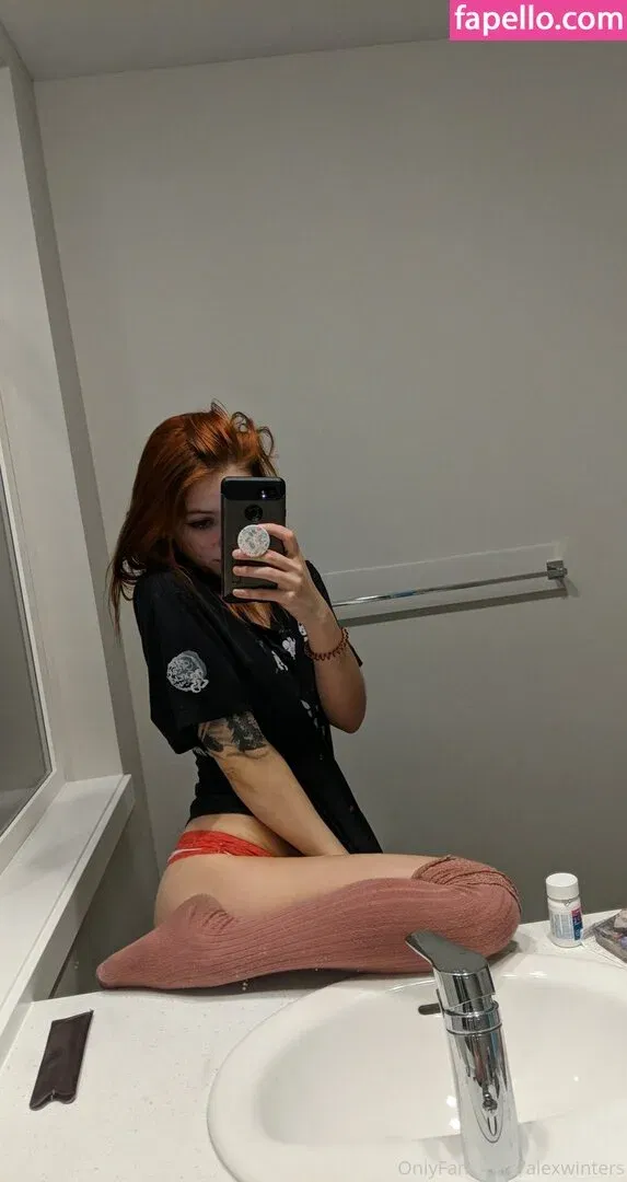 alexwinters / narcissistic_pigeon Onlyfans Photo Gallery 