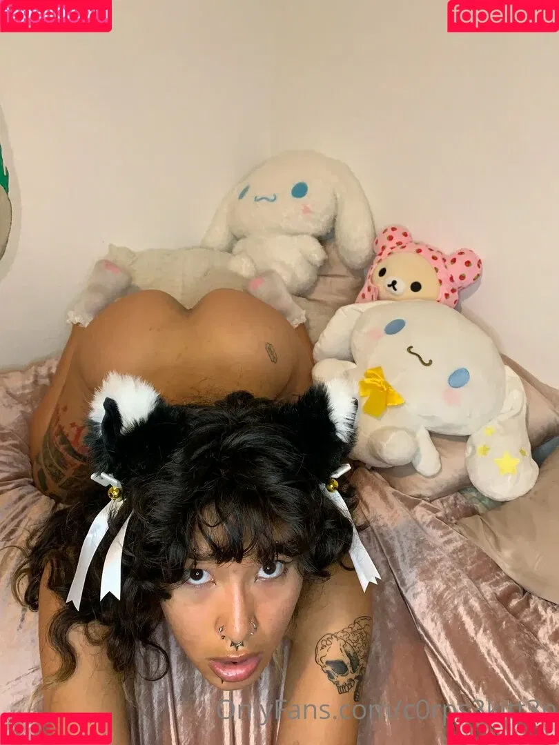 c0rps3kitt3n Onlyfans Photo Gallery 