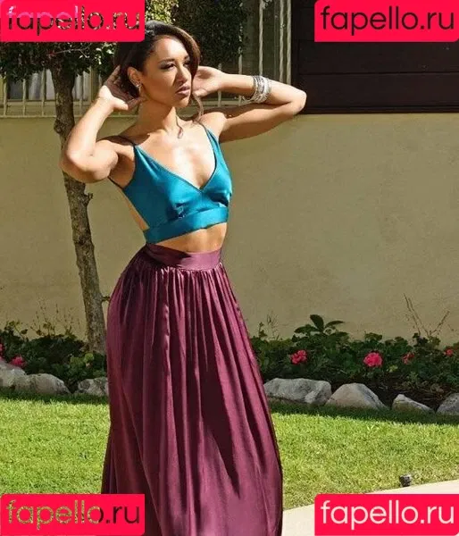 Candice Patton / candicepatton Onlyfans Photo Gallery 