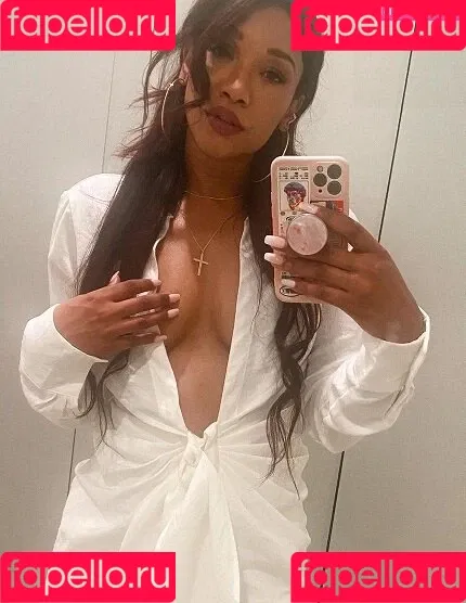 Candice Patton / candicepatton Onlyfans Photo Gallery 