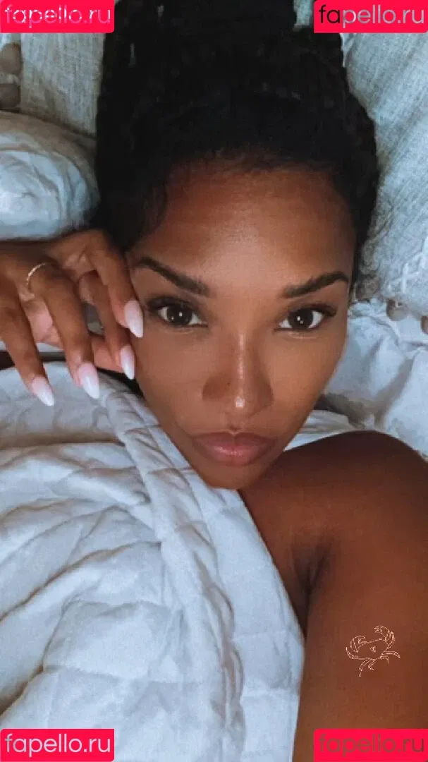 Candice Patton / candicepatton Onlyfans Photo Gallery 