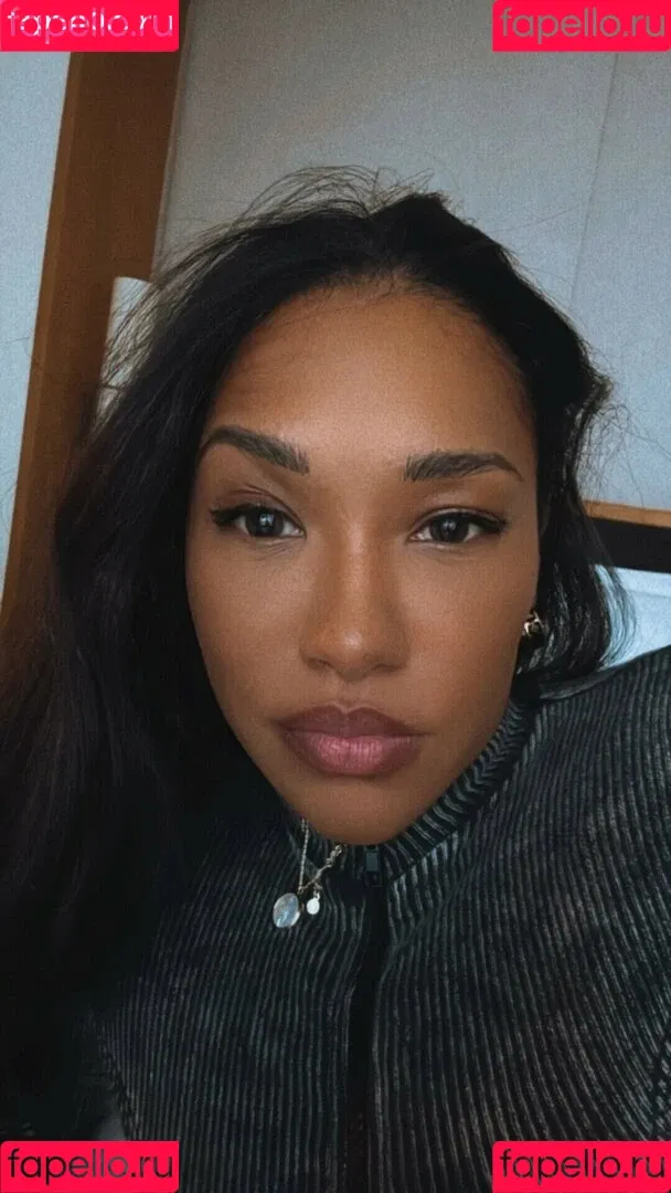 Candice Patton / candicepatton Onlyfans Photo Gallery 