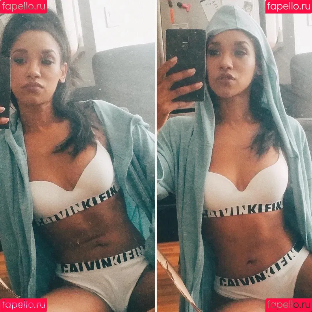 Candice Patton / candicepatton Onlyfans Photo Gallery 