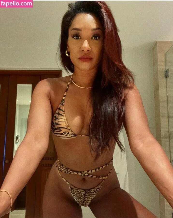 Candice Patton / candicepatton Onlyfans Photo Gallery 