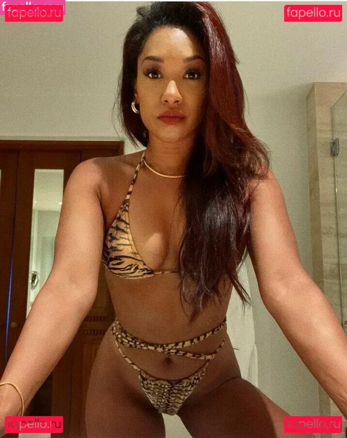 Candice Patton / candicepatton Onlyfans Photo Gallery 