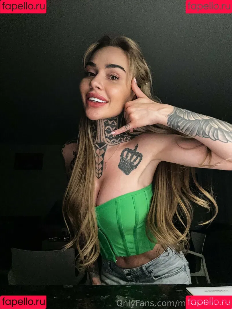 mia_foxybae / miabgalvan Onlyfans Photo Gallery 