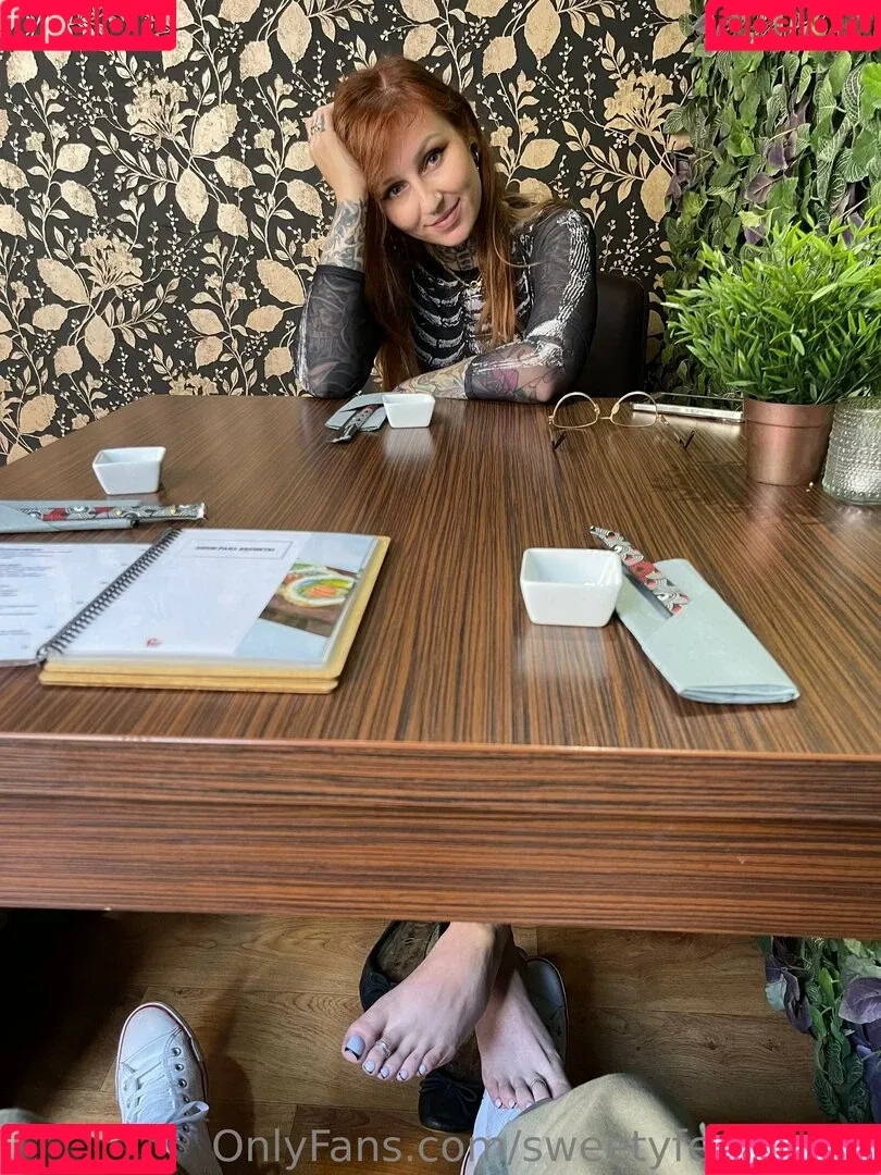 kam_kam_kam_96 / kamsophia_ / sweetyfeetys_03 Onlyfans Photo Gallery 