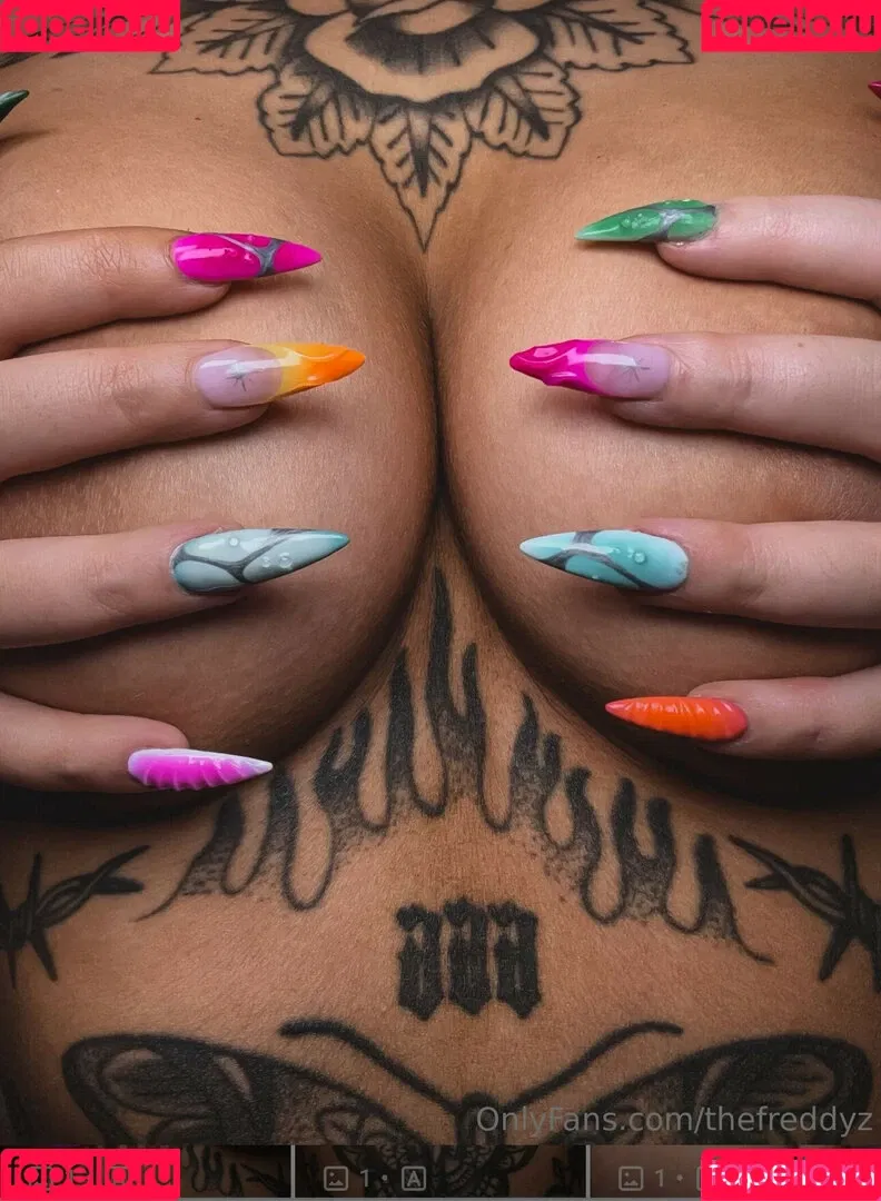 Frederike sylvain / Thefreddyzz / thefreddyz Onlyfans Photo Gallery 