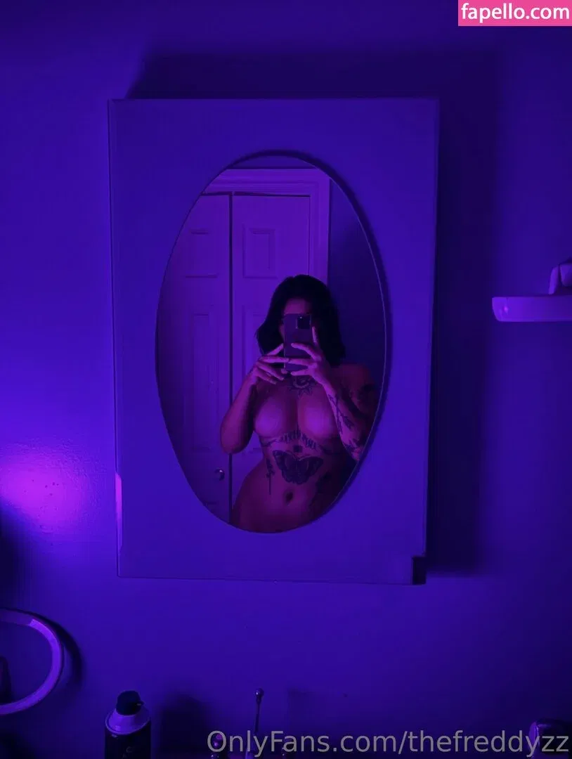 Frederike sylvain / Thefreddyzz / thefreddyz Onlyfans Photo Gallery 