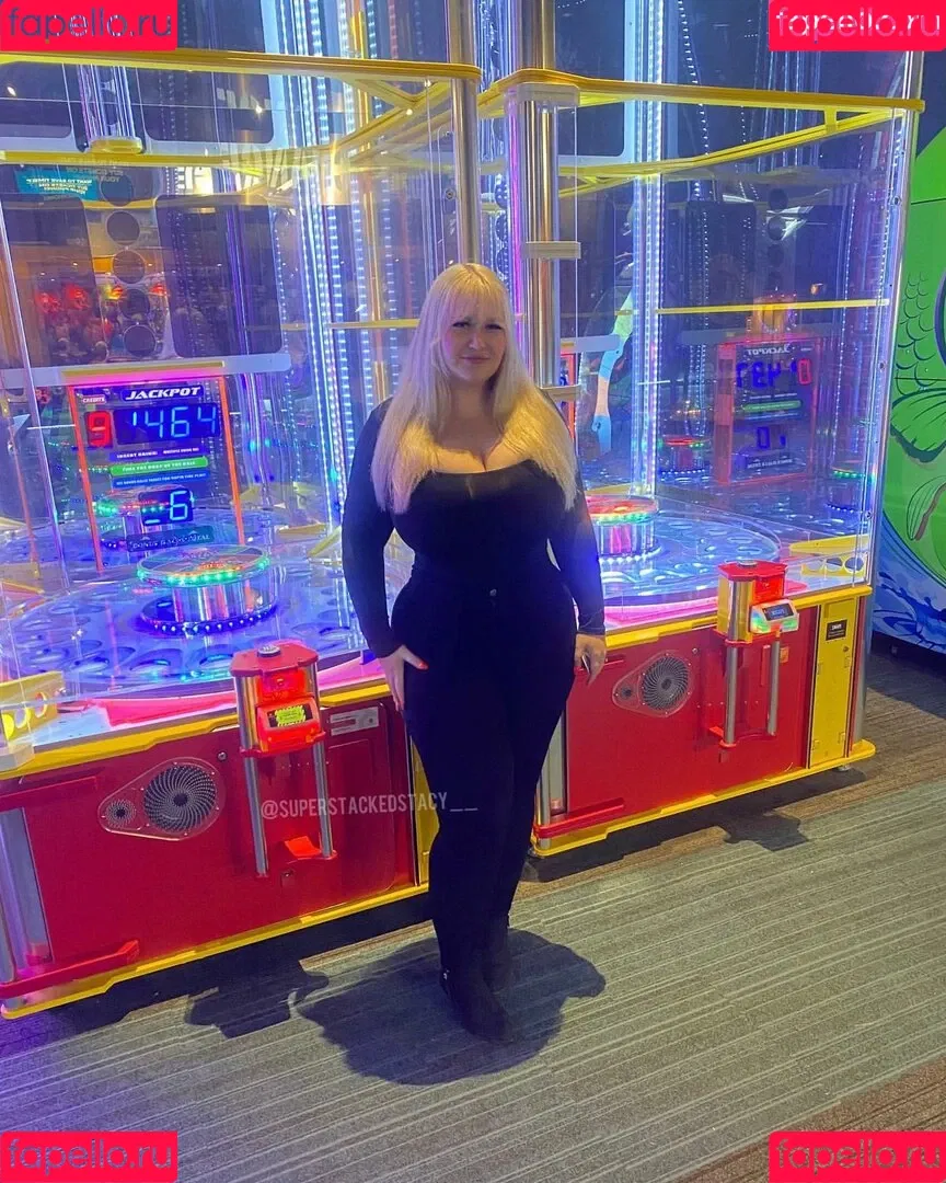 Stacy / staceysilvatv / stacyyrayy / superstackedstacyvip / superstackstacy Onlyfans Photo Gallery 