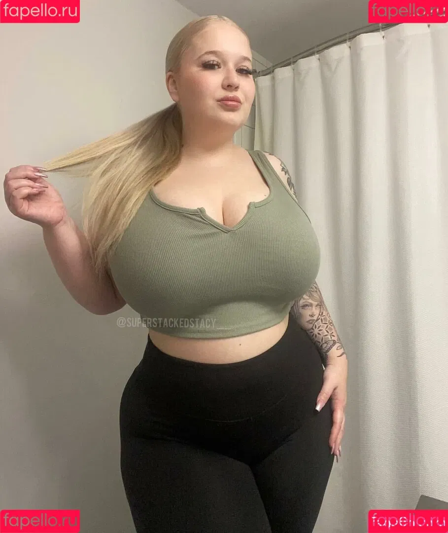 Stacy / staceysilvatv / stacyyrayy / superstackedstacyvip / superstackstacy Onlyfans Photo Gallery 