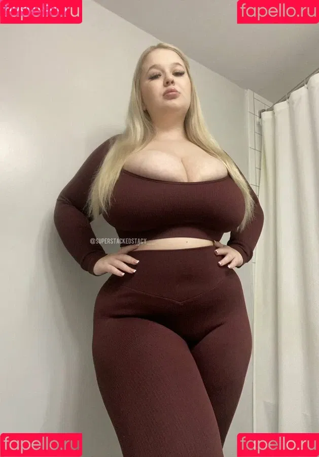 Stacy / staceysilvatv / stacyyrayy / superstackedstacyvip / superstackstacy Onlyfans Photo Gallery 