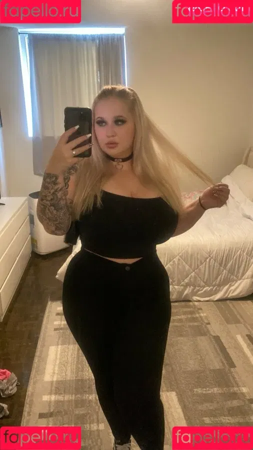 Stacy / staceysilvatv / stacyyrayy / superstackedstacyvip / superstackstacy Onlyfans Photo Gallery 