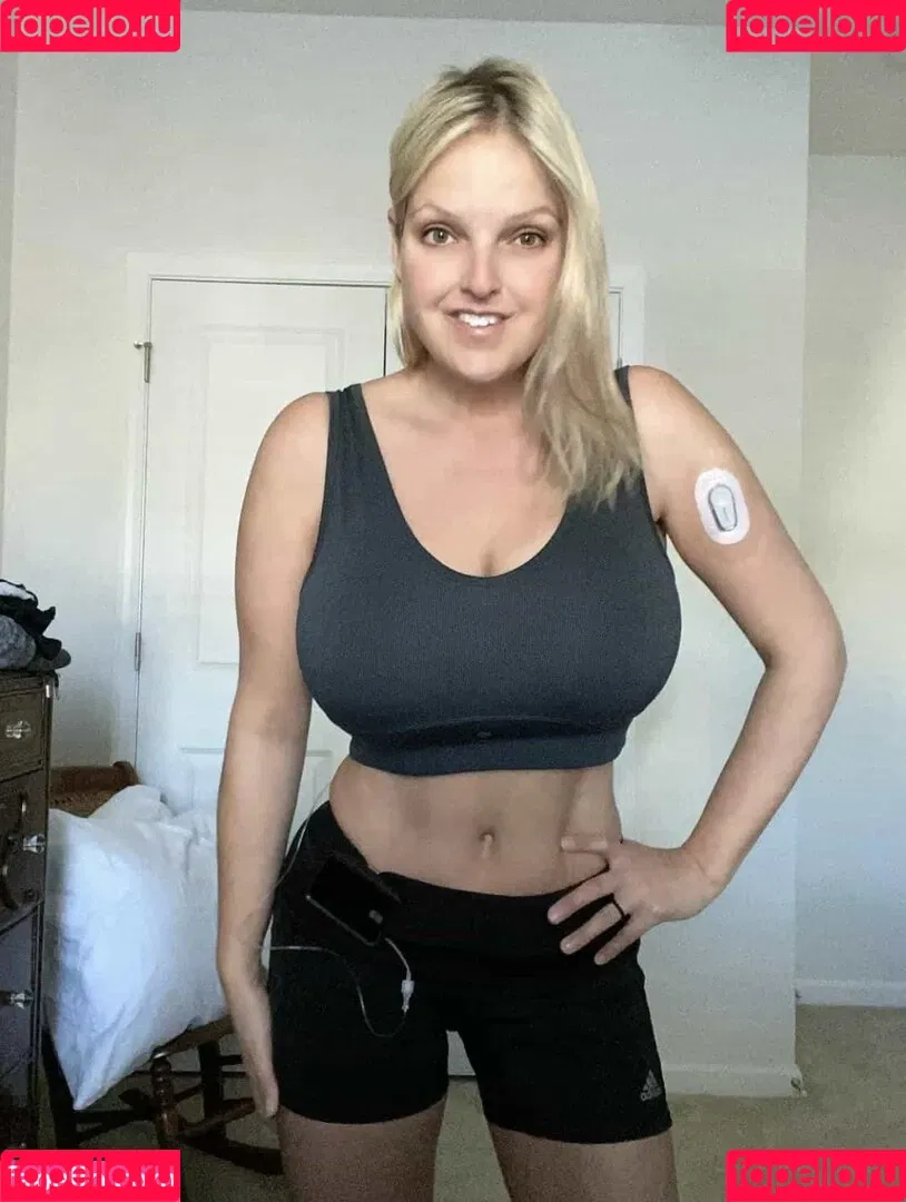 Stacy / staceysilvatv / stacyyrayy / superstackedstacyvip / superstackstacy Onlyfans Photo Gallery 
