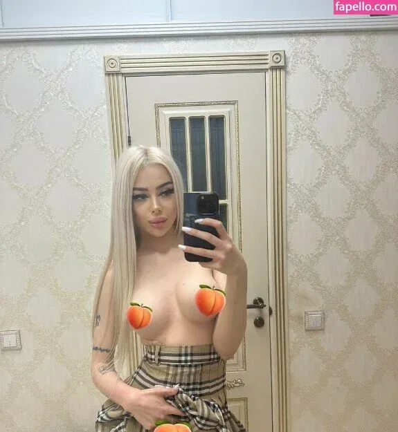 ksushechkakkk / sunny_kerss Onlyfans Photo Gallery 