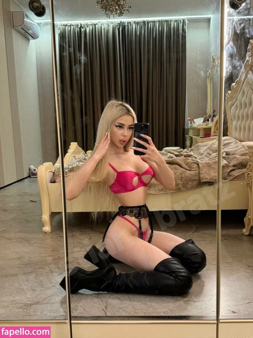 ksushechkakkk / sunny_kerss Onlyfans Photo Gallery 