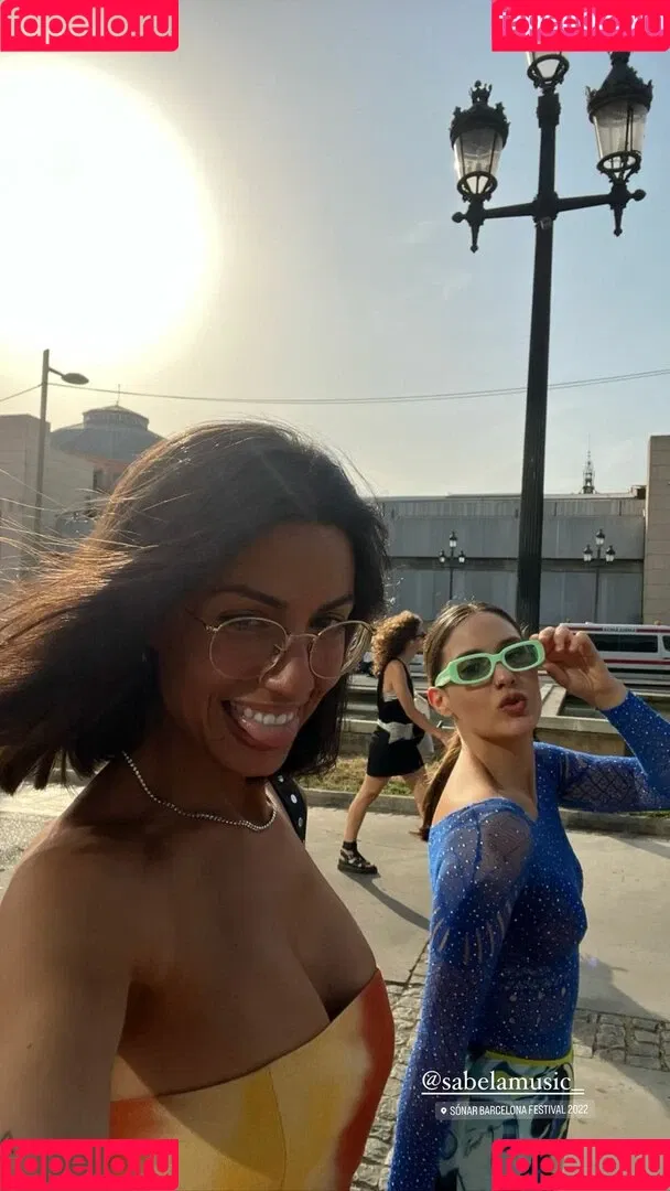 Maria Mood / mariamood____ / miamoobs Onlyfans Photo Gallery 
