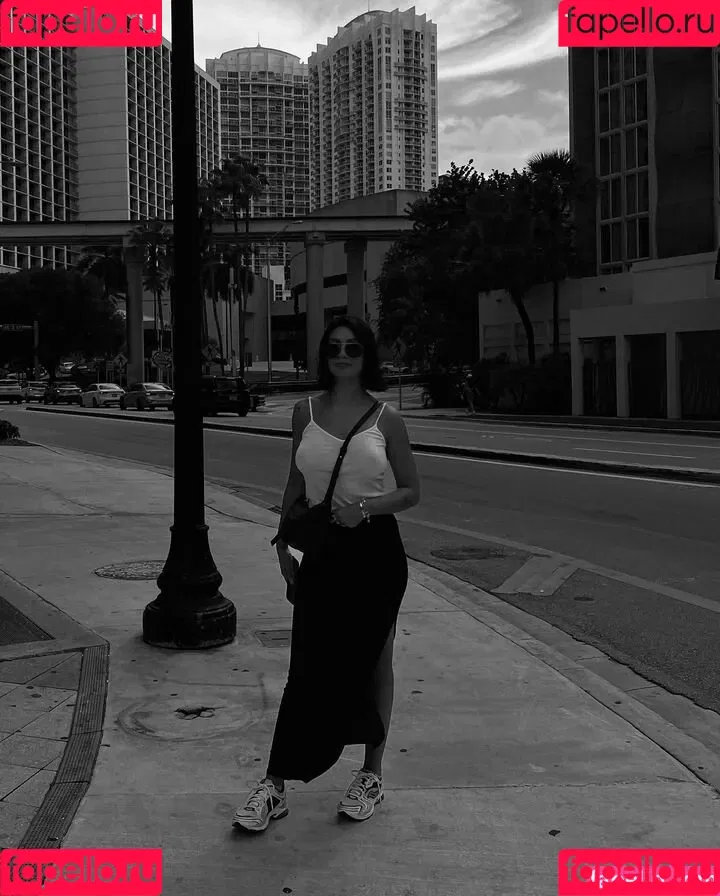 Maria Mood / mariamood____ / miamoobs Onlyfans Photo Gallery 