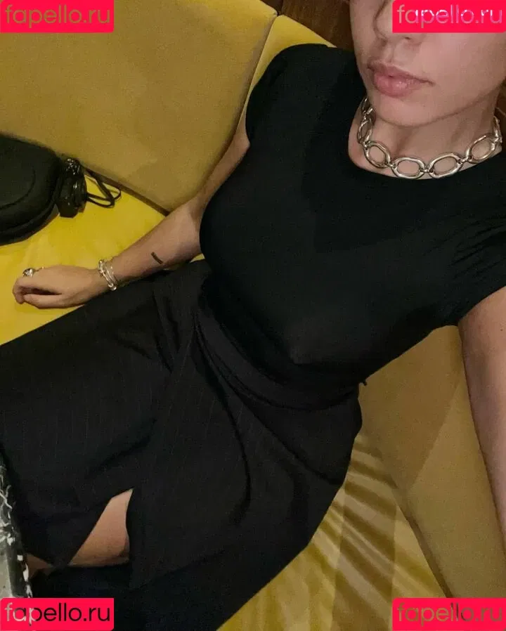 Maria Mood / mariamood____ / miamoobs Onlyfans Photo Gallery 
