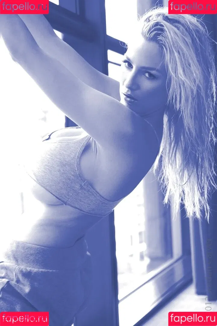 Jordan Carver / joca / jordancarverofficial Onlyfans Photo Gallery 