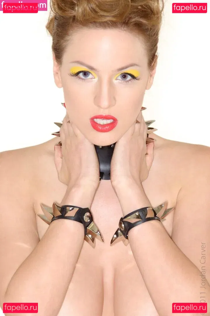 Jordan Carver / joca / jordancarverofficial Onlyfans Photo Gallery 