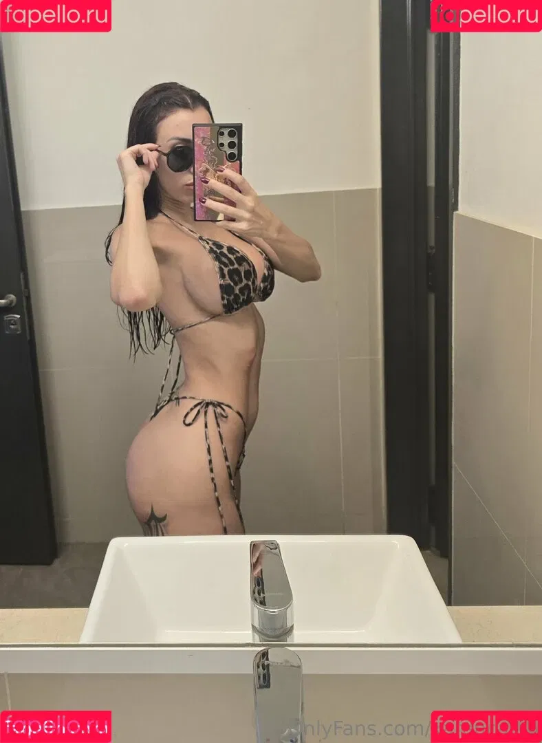 karencalab / kkarencalab Onlyfans Photo Gallery 